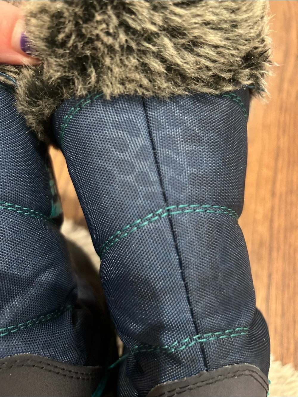 Kamik Kids Navy and Teal Winter Boot with Faux Fur Cuff size 2
